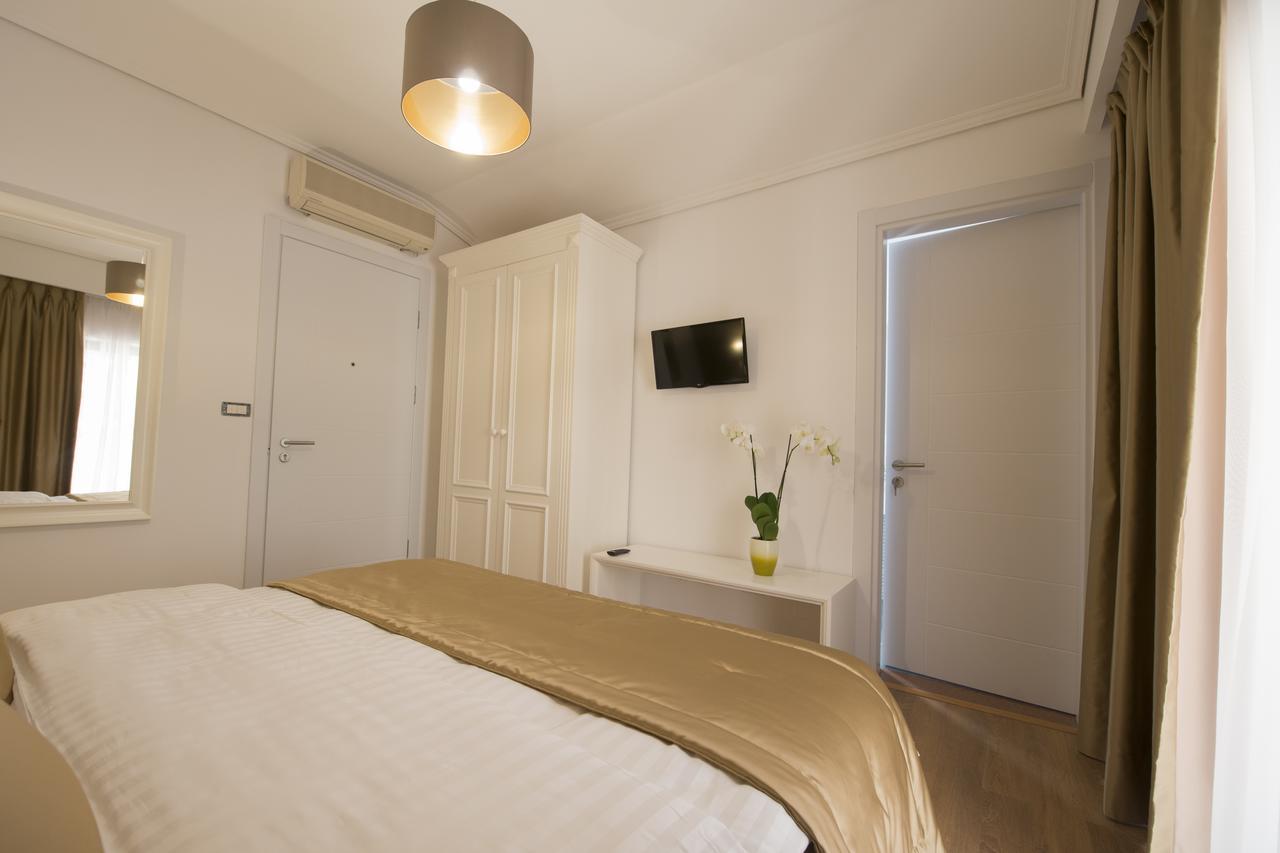 Hotel De Charme (Adults Only) Tiranë Eksteriør bilde
