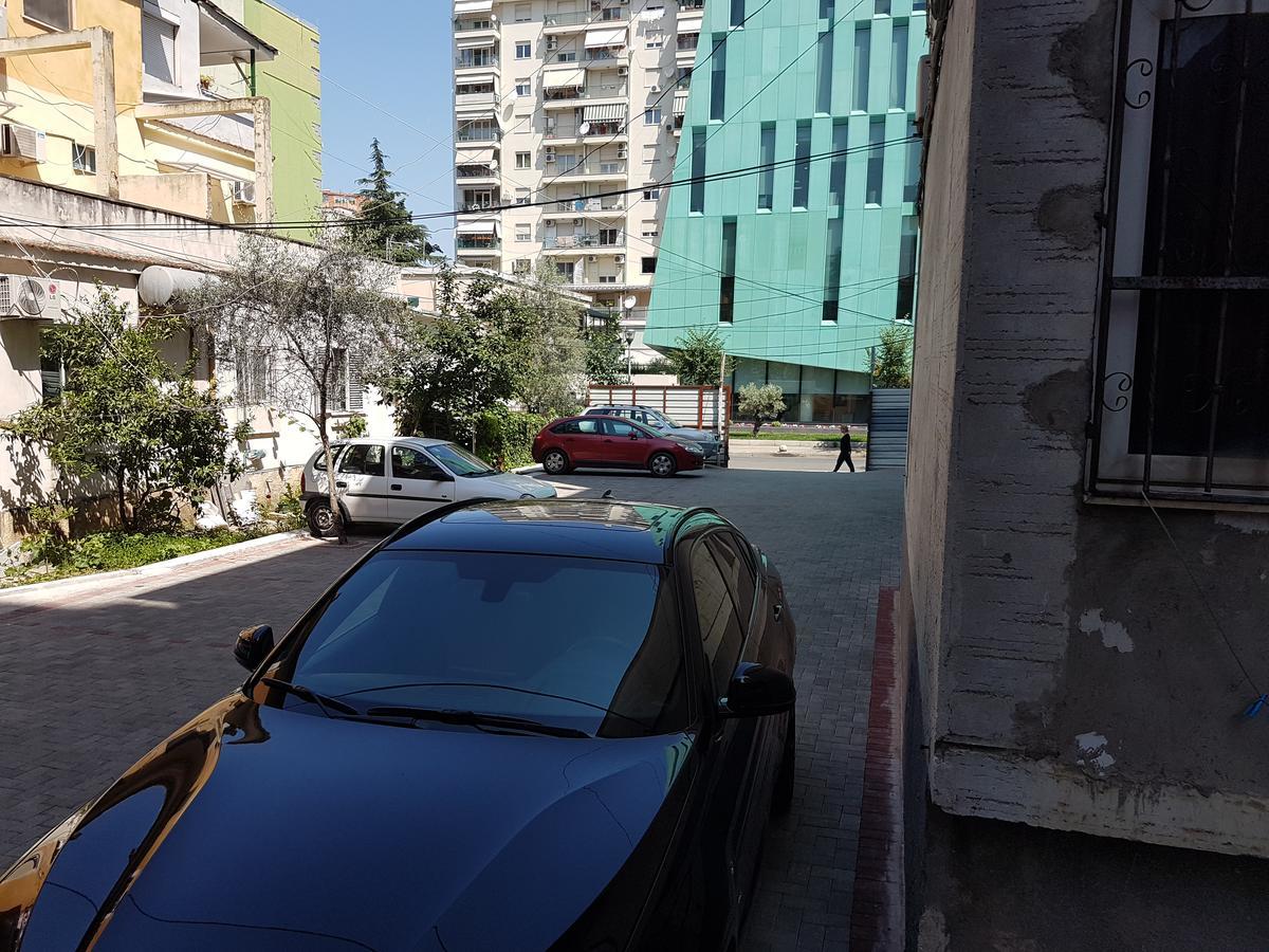 Hotel De Charme (Adults Only) Tiranë Eksteriør bilde
